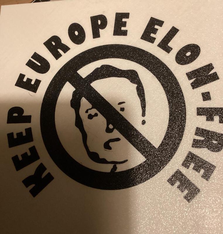 Keep Europe Elon-Free sign 