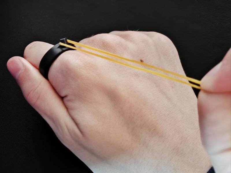 Ring Flinger – Lock. Aim. Fling!