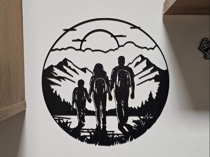 family hiking Wandbild