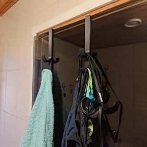 Wall-Mounted Hook for Swimming Accessories – Towels & Goggles Organizer