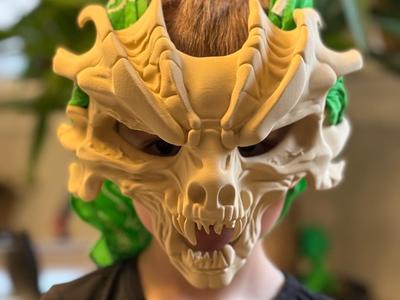 Dragon Bone Skull Mask "Ashbone Wyrm"