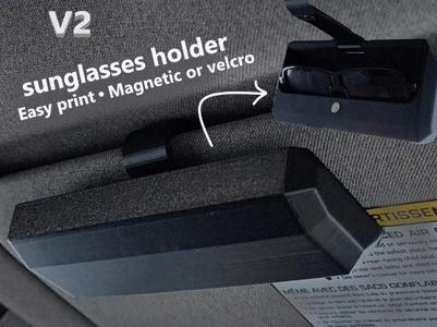 Sunglasses compartment clip for car sun visor - V2