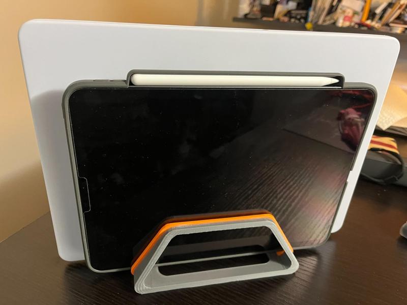 MacBook Air and Ipad Stand