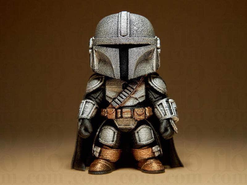 Mini Mandalorian Figurine