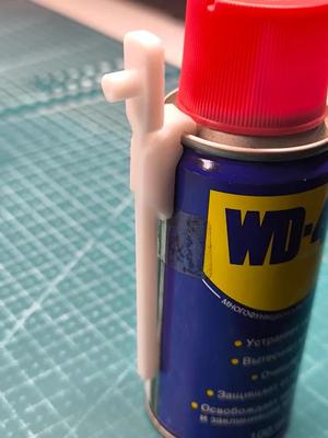 WD-40 straw replacement with clip   