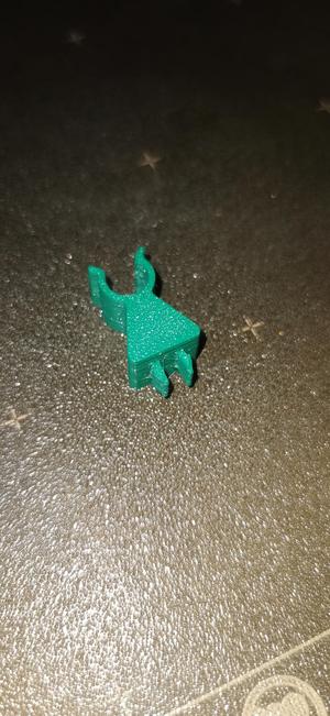 Nissan Hood Clip