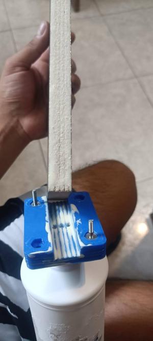 Wood glue dispencer