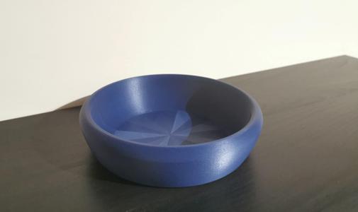 Curved bowl