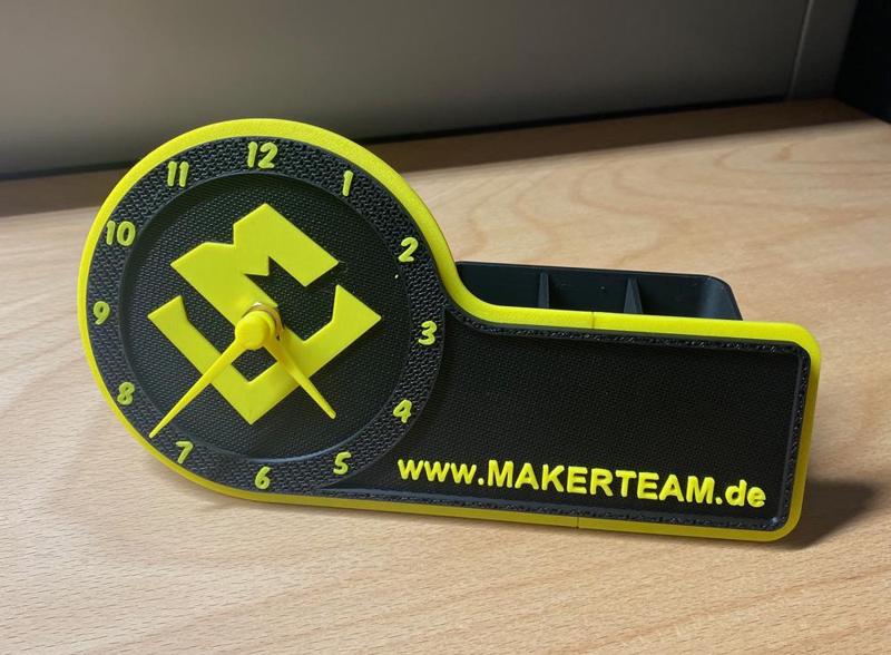 MAKERTEAM Remix of Maker World Clock