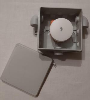 Outdoor housing for Sensors - Wetterfestes Sensorgehäuse