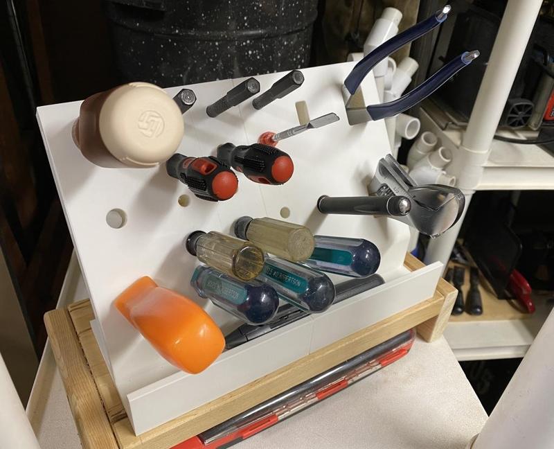 Flat-mount/benchtop version of Bitner Built hand-tool holder, with re-oriented tray