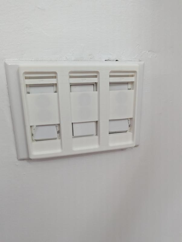 Triple Decora Adapter for Phillips Hue Dimmer (2nd Generation / Power-Hue buttons)
