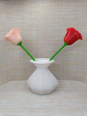 Vase 2