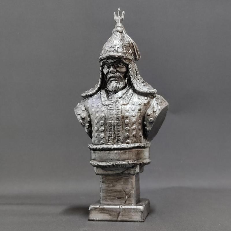 Admiral Yi sun-sin bust