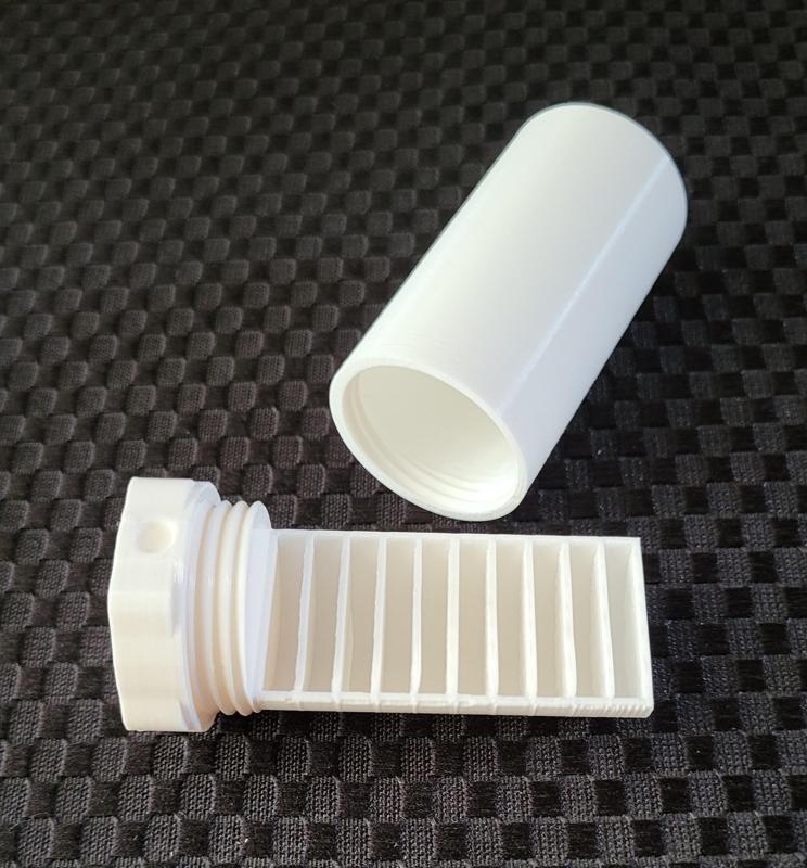 CR2032 Battery Container