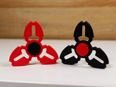 Fidget spinner with bearings