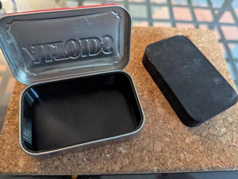 Altoids Puck