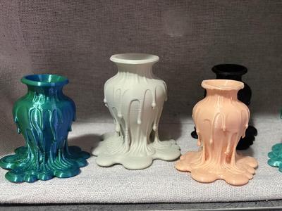 Dripping - Melting Vase