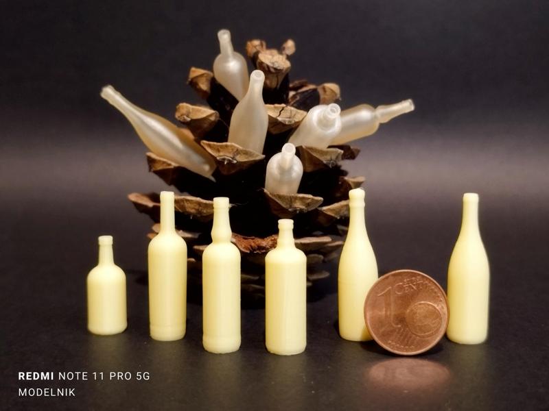 Tiny Bottles for Dioramas – Scale Model Precision