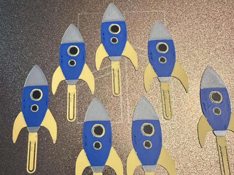 Spaceship Cupcake Toppers