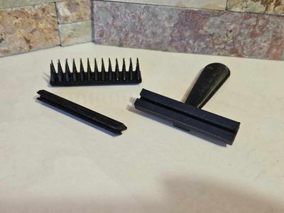 Mini seat and Console Crumb Brush and Screen Squeegee Car Detailer