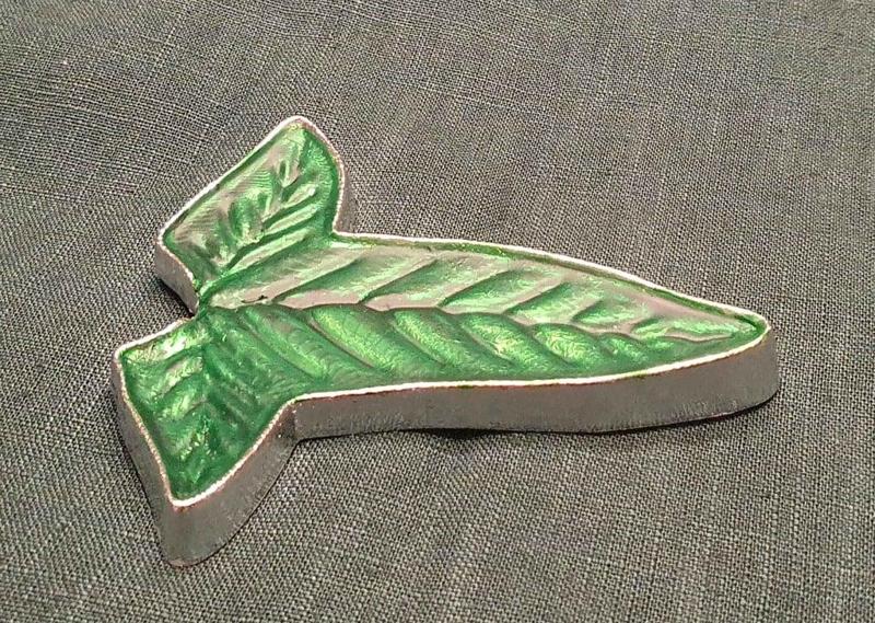 Leaf of Lorien inspired soap holder