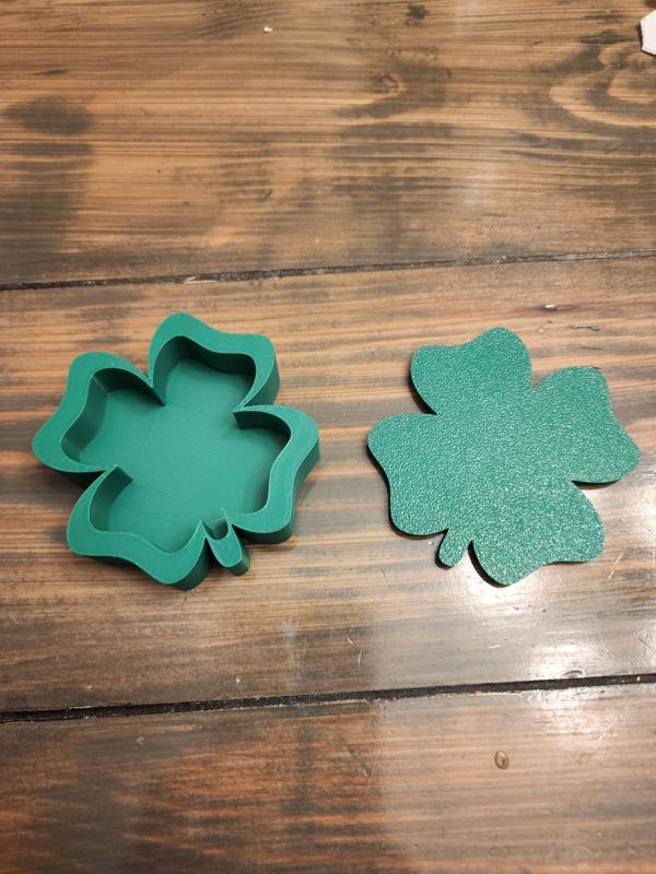 4 Leaf Clover Container