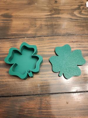 4 Leaf Clover Container