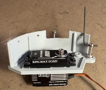 Alioth IOM standard servo winch mount
