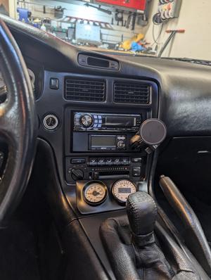 Single DIN Dash Mount for Tein EDFC5 Controller and Ram Mount phone charger