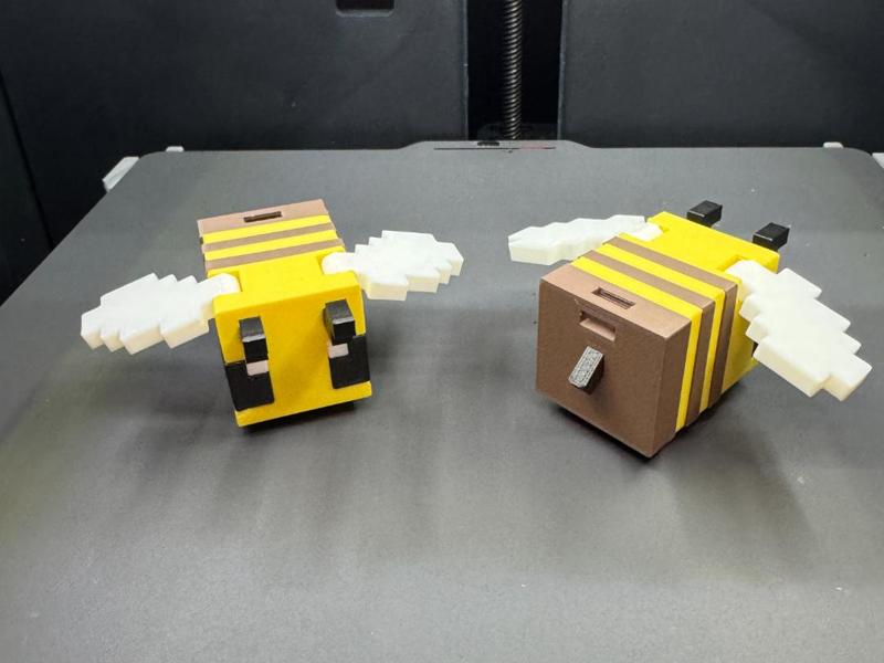 Modular Minecraft Bee – Print, Snap, Done!