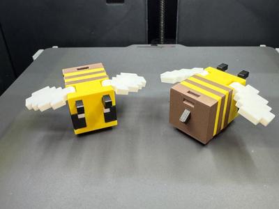 Modular Minecraft Bee – Print, Snap, Done!
