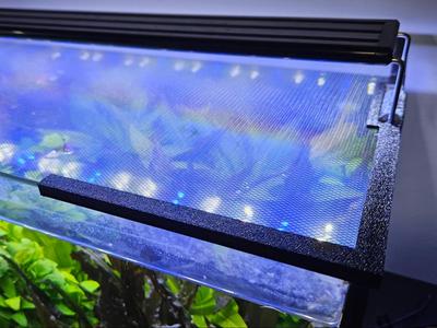 Modular Aquarium Frame For Mesh Lid