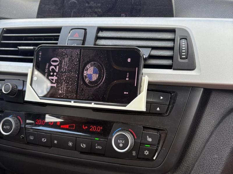 iPhone phone Holder CD Rom Mount