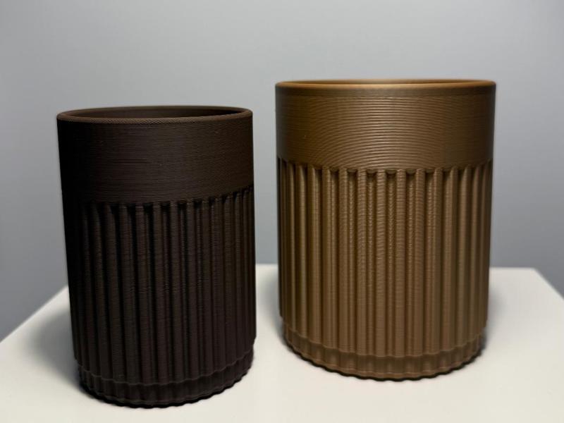Toothbrush holder, two sizes