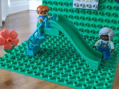 Duplo slide