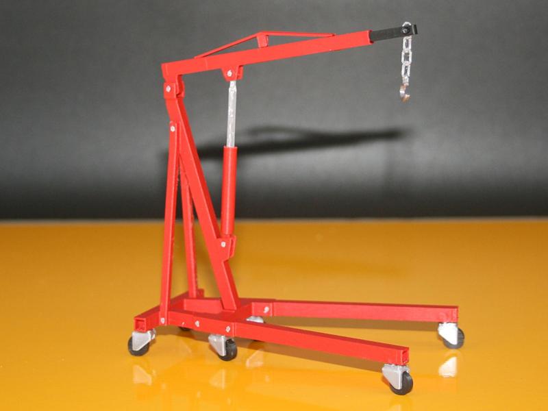 Engine Hoist -Stand for Garage Diorama, scale 1:18