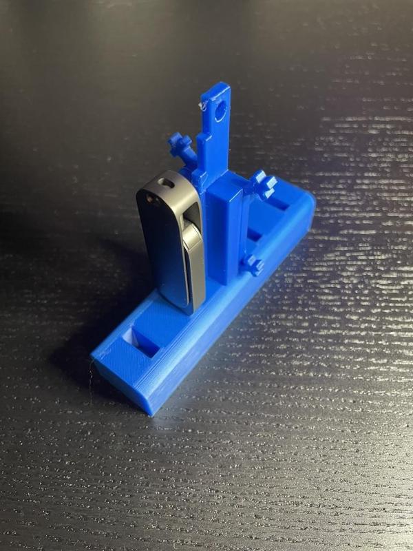 USB Stick Holder