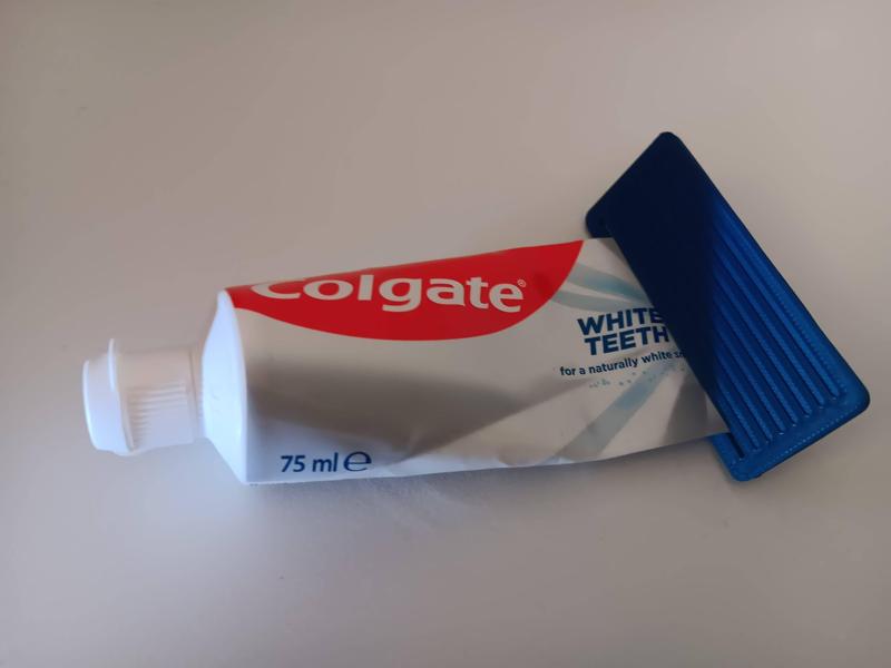 Toothpaste Squeezer