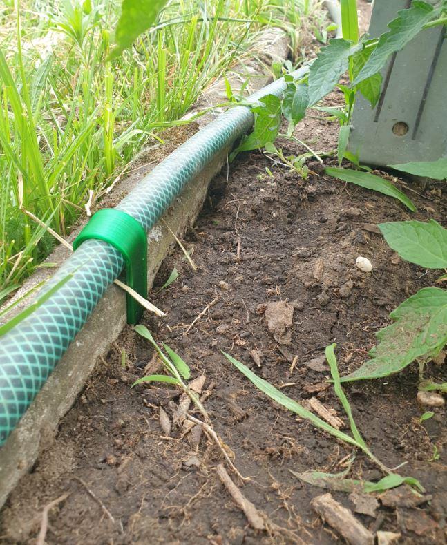 ground hook for 3/4" garden hose