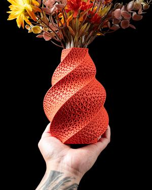 Wire Flower Vase by MODERN MACHINE