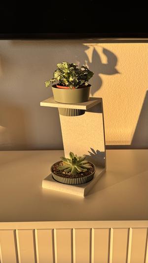 Double decker planter