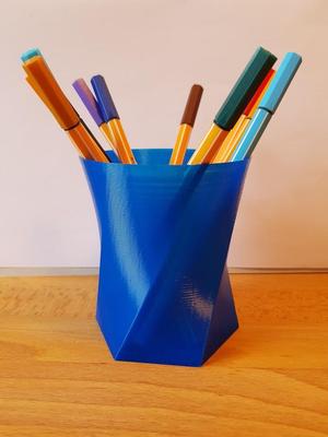 Pen Holder