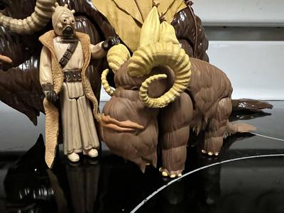 STAR WARS VINTAGE BABY BANTHA, TUSKEN RAIDER CREATURE, UNPRODUCED CUSTOM HASBRO, KENNER 3.75", 1/18