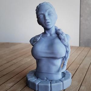 Lara Croft Bust - tomb raider
