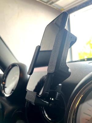 Phone holder for Mini R56/R57
