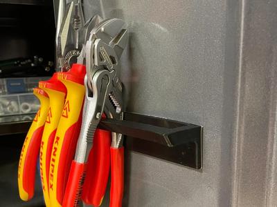 Pliers holder, Pliers hanger 