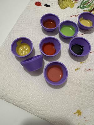 Paint cup