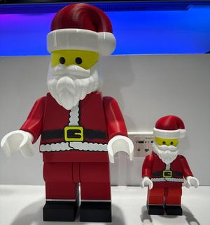 Mega Brick Santa 50% Scale 10:1 Minifigure