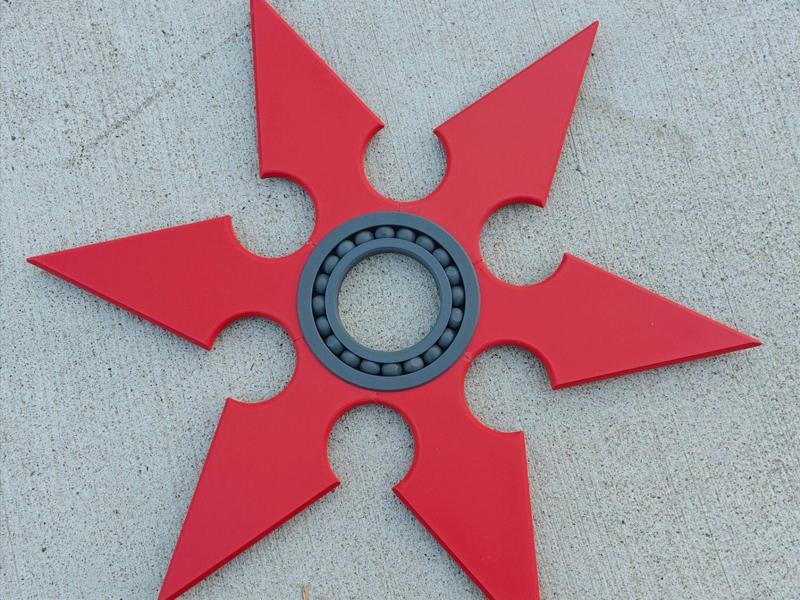 Huge Fidget Throwing Star